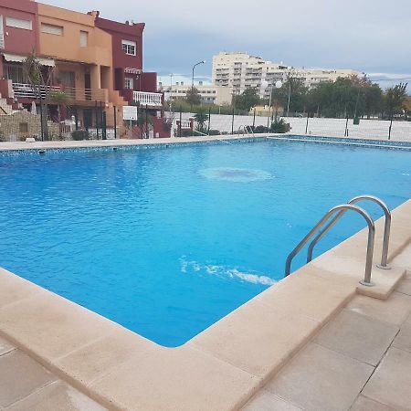 プエブラ・ド・ファルナルス Duplex, Piscina Y Playaヴィラ エクステリア 写真